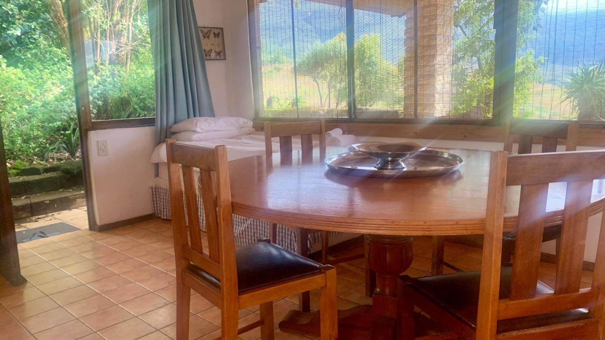 Emafweni Villa Champagne Valley Екстериор снимка